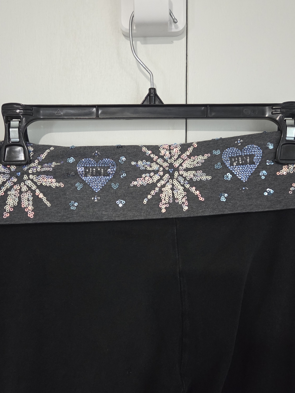 Rare Vtg PINK Victoria's Secret Foldover Gray Sequin-Embellished Yogapants - Picture 4 of 5